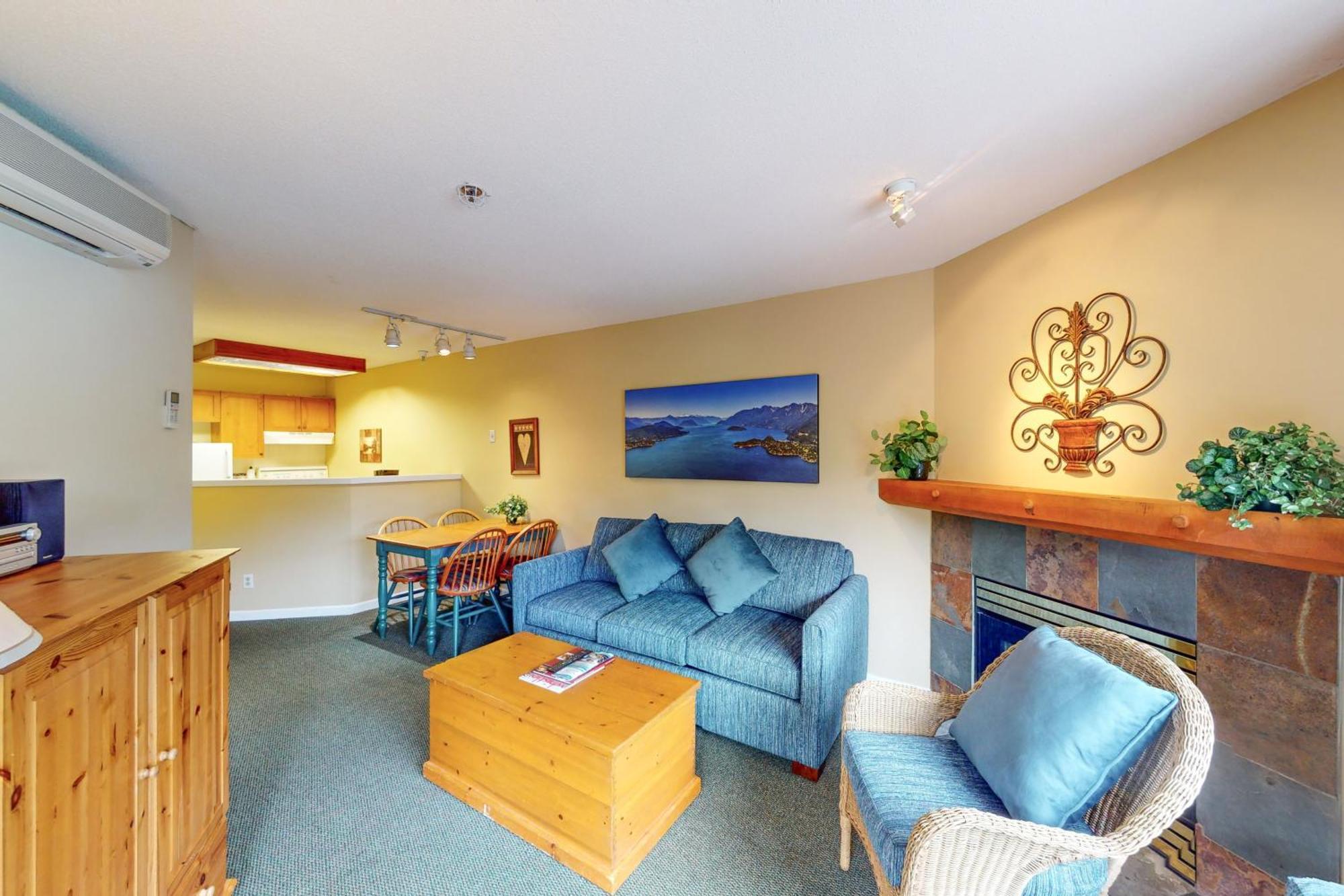 Marketplace Lodge Whistler Phòng bức ảnh